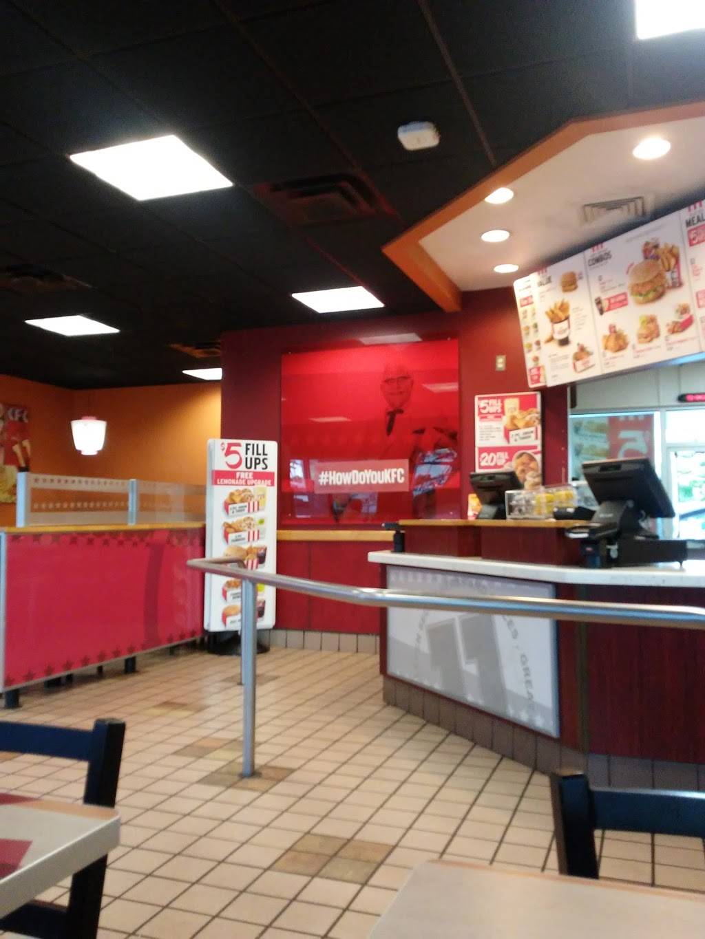 KFC | restaurant | 960 US Highway 27 North, Sebring, FL 33870, USA | 8634021150 OR +1 863-402-1150
