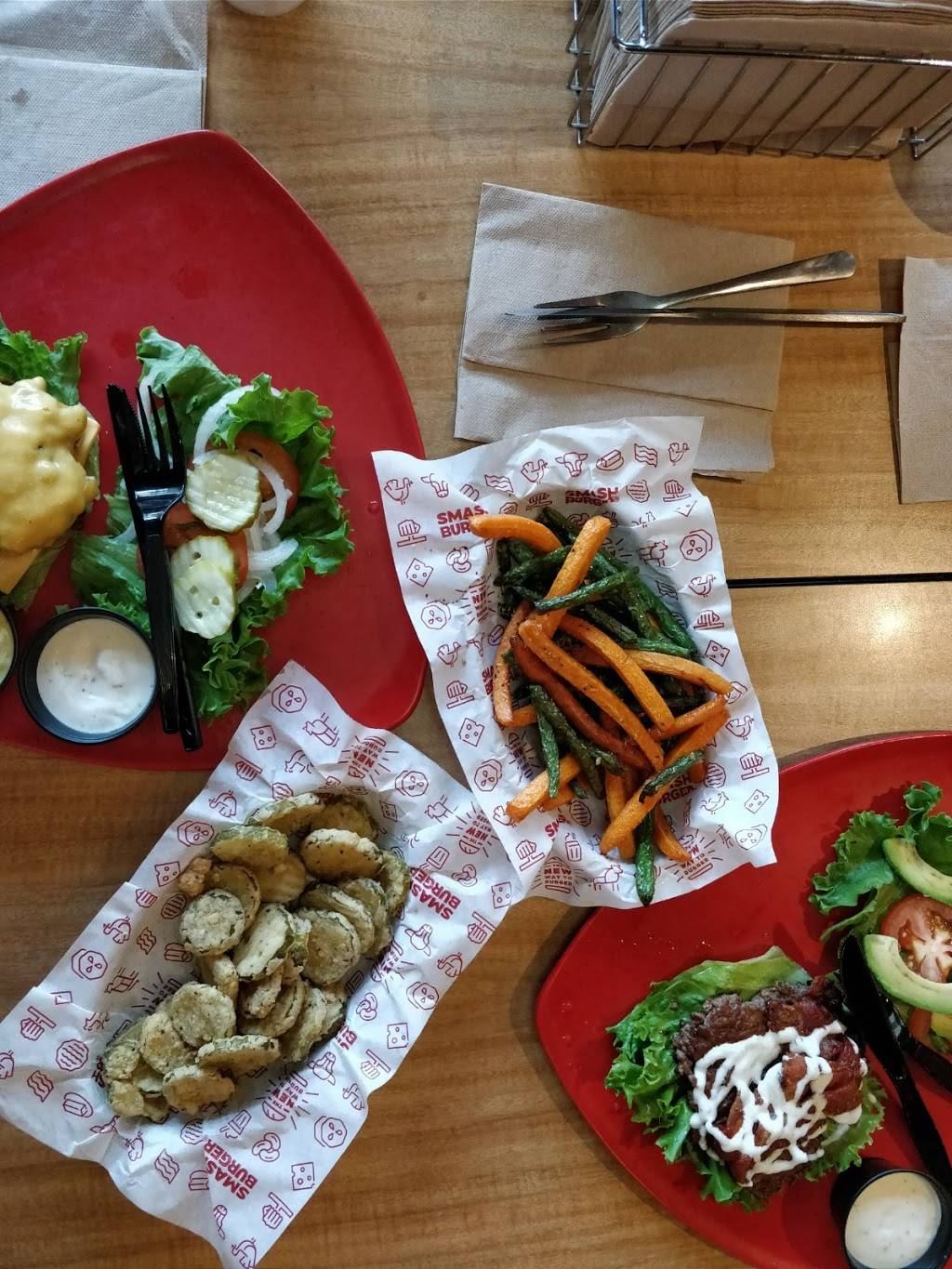 Smashburger | restaurant | 602 Huntington Dr, Monrovia, CA 91016, USA | 6264080311 OR +1 626-408-0311