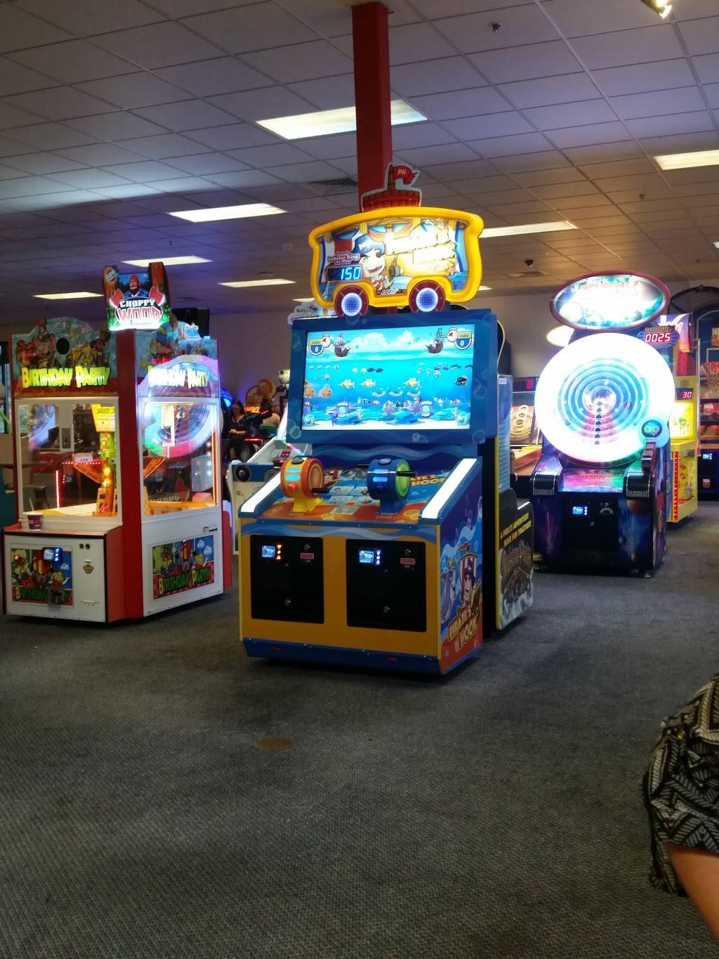 Chuck E. Cheeses | restaurant | 3020 Peoples St, Johnson City, TN 37604, USA | 4232823069 OR +1 423-282-3069