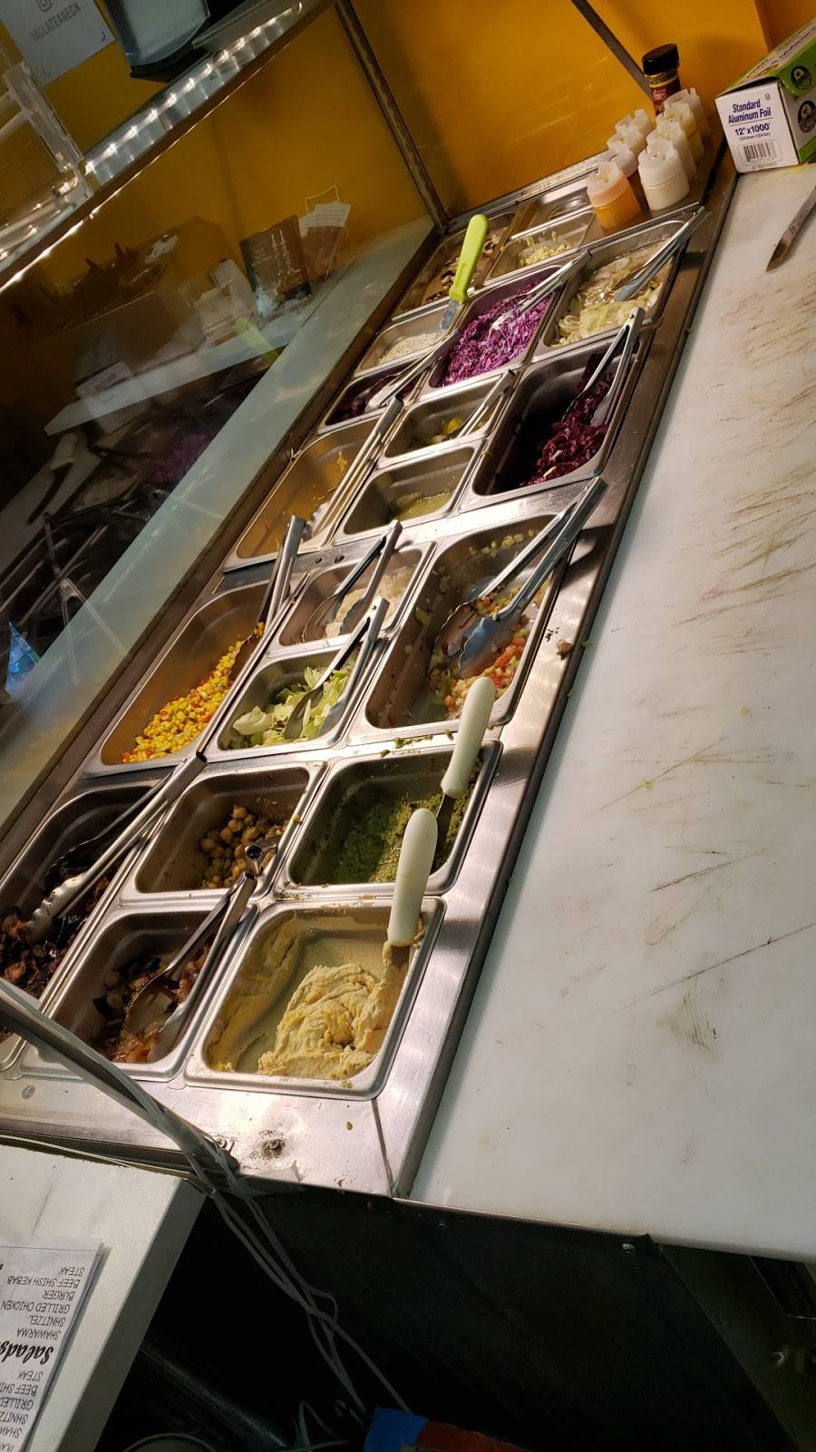 Yalla Teaneck | restaurant | 206 W Englewood Ave, Teaneck, NJ 07666, USA | 2018851555 OR +1 201-885-1555