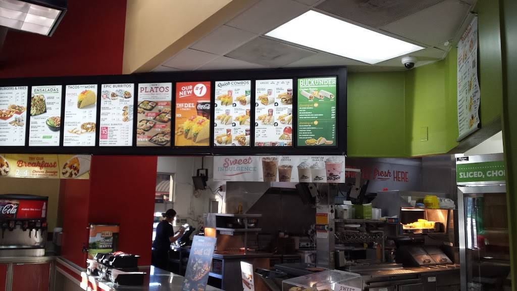 Del Taco | meal takeaway | 4344 University Pkwy, San Bernardino, CA 92407, USA | 9094739512 OR +1 909-473-9512