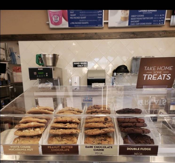 Dunkin | bakery | 212 S Main St, Cleveland, GA 30528, USA | 7068652072 OR +1 706-865-2072