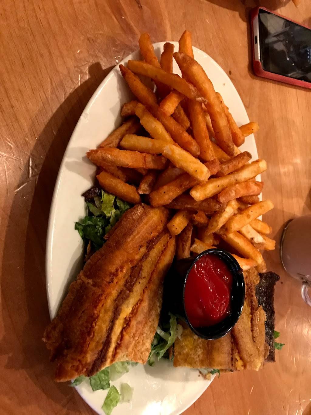 90 Miles Cuban Cafe | cafe | 3333 W Touhy Ave, Lincolnwood, IL 60712, USA | 8476792822 OR +1 847-679-2822