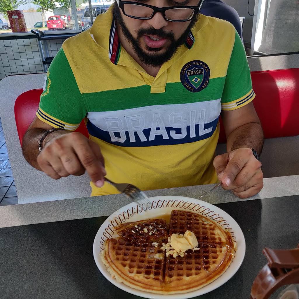 Waffle House | meal takeaway | 150 Three Springs Rd, Bowling Green, KY 42101, USA | 2708431489 OR +1 270-843-1489