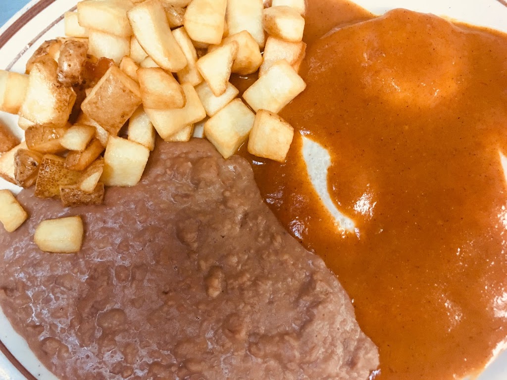 Juanitos Mexican Restaurant | restaurant | 813 S Avenue C, Portales, NM 88130, USA | 5753591860 OR +1 575-359-1860