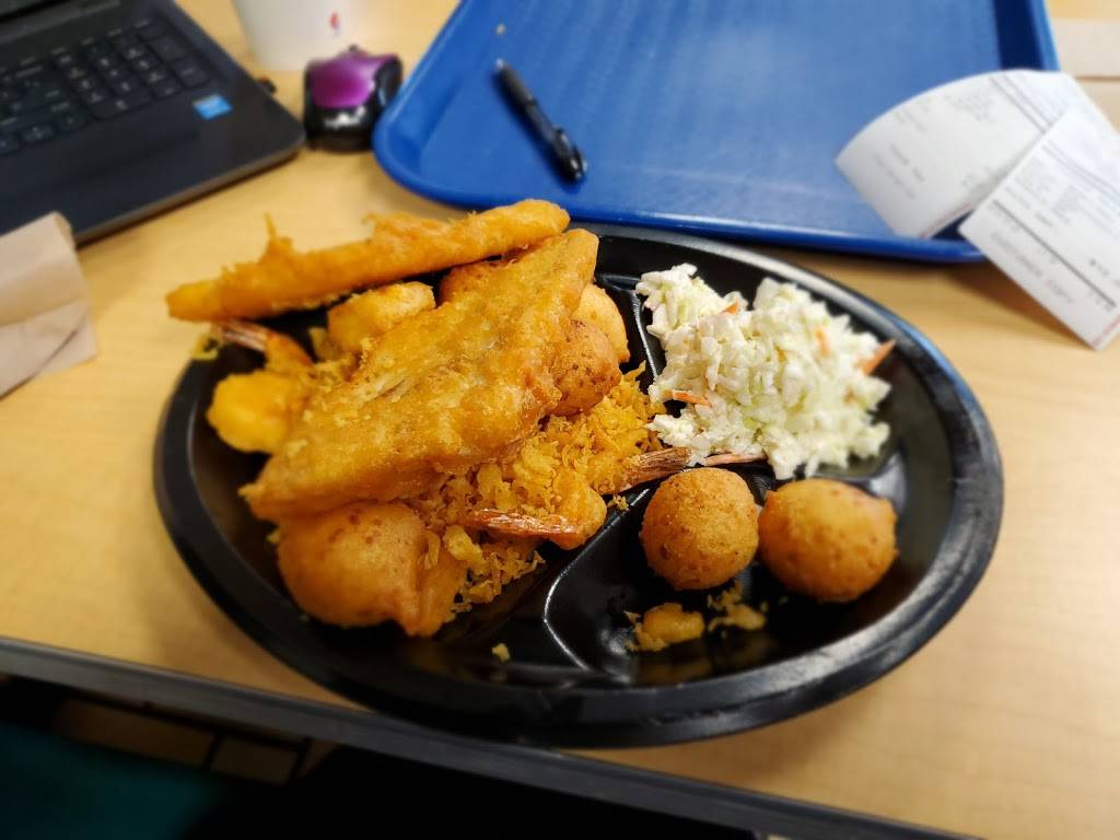 Long John Silvers | restaurant | 842 Eastgate S Dr, Cincinnati, OH 45245, USA | 5137520824 OR +1 513-752-0824