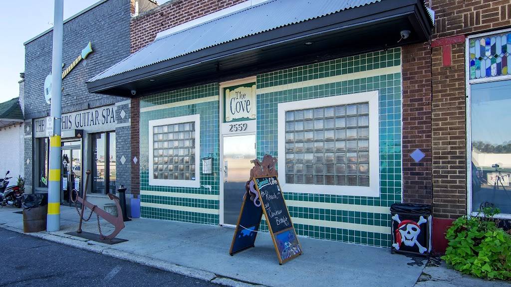 The Cove | restaurant | 2559 Broad Ave, Memphis, TN 38112, USA | 9017300719 OR +1 901-730-0719