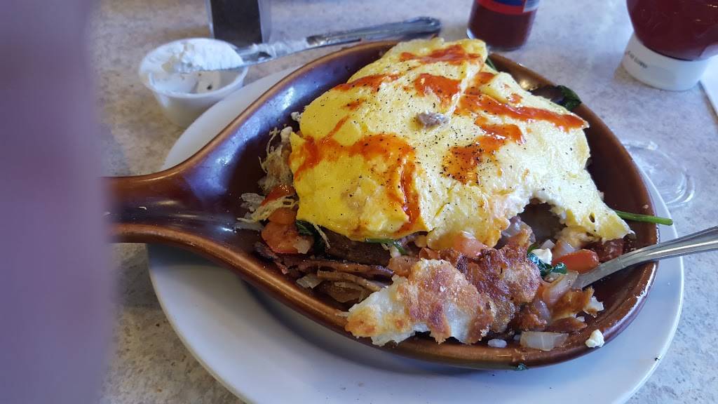 Georges Family Restaurant | restaurant | 145 S Oak Park Ave, Oak Park, IL 60302, USA | 7088484949 OR +1 708-848-4949