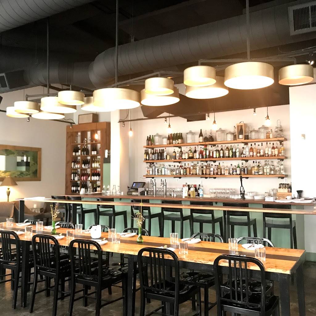 Salare Restaurant | restaurant | 2404 NE 65th St, Seattle, WA 98115, USA | 2065562192 OR +1 206-556-2192