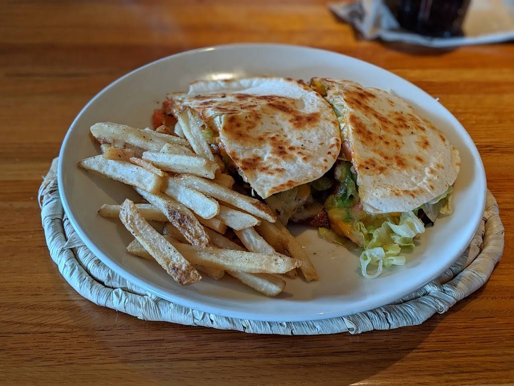 Applebees Grill + Bar | restaurant | 3702 Easton-Nazareth Hwy, Easton, PA 18045, USA | 6109237611 OR +1 610-923-7611