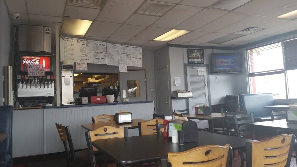 Woodys Wings 2 | restaurant | 313 Havana St, Aurora, CO 80010, USA | 3033666880 OR +1 303-366-6880