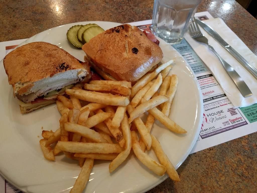 Top Diner | restaurant | 1019 Union Blvd, Allentown, PA 18109, USA | 6104329821 OR +1 610-432-9821
