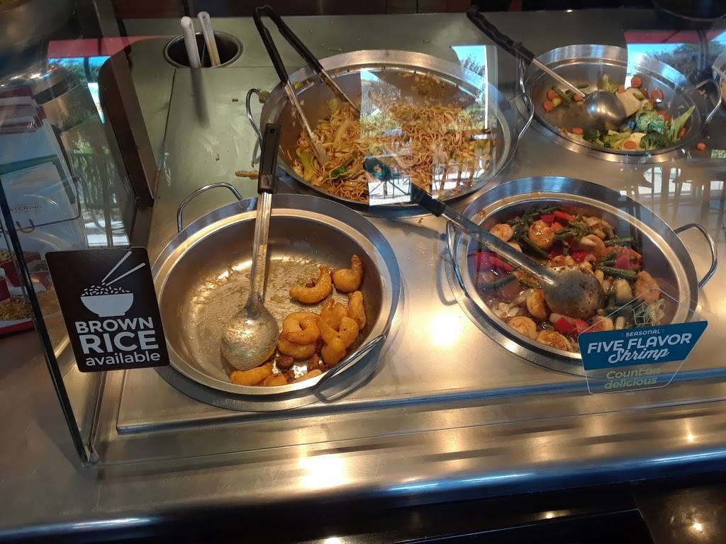 Panda Express | meal takeaway | 3910 N Cedar Ave, Fresno, CA 93726, USA | 5592256938 OR +1 559-225-6938