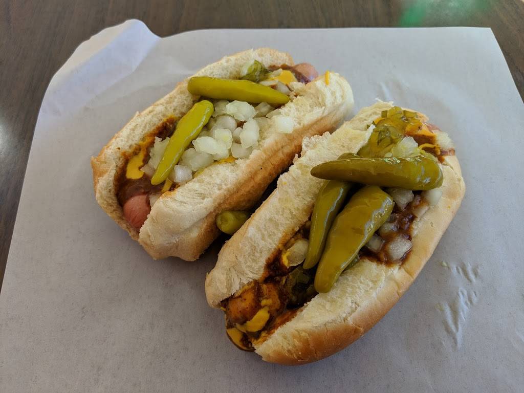 Hey Hot Dog | meal takeaway | 601 Ruby St, Joliet, IL 60435, USA | 8157235487 OR +1 815-723-5487