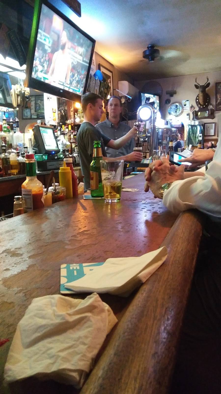 Byrnes Tavern | meal takeaway | 3301 Richmond St, Philadelphia, PA 19134, USA | 2154233444 OR +1 215-423-3444