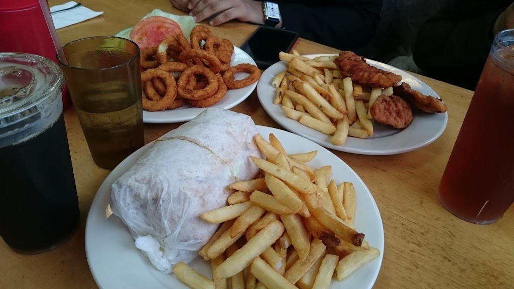 Crown Diner | restaurant | 79 E 161 St, Bronx, NY 10451, USA | 7185380309 OR +1 718-538-0309