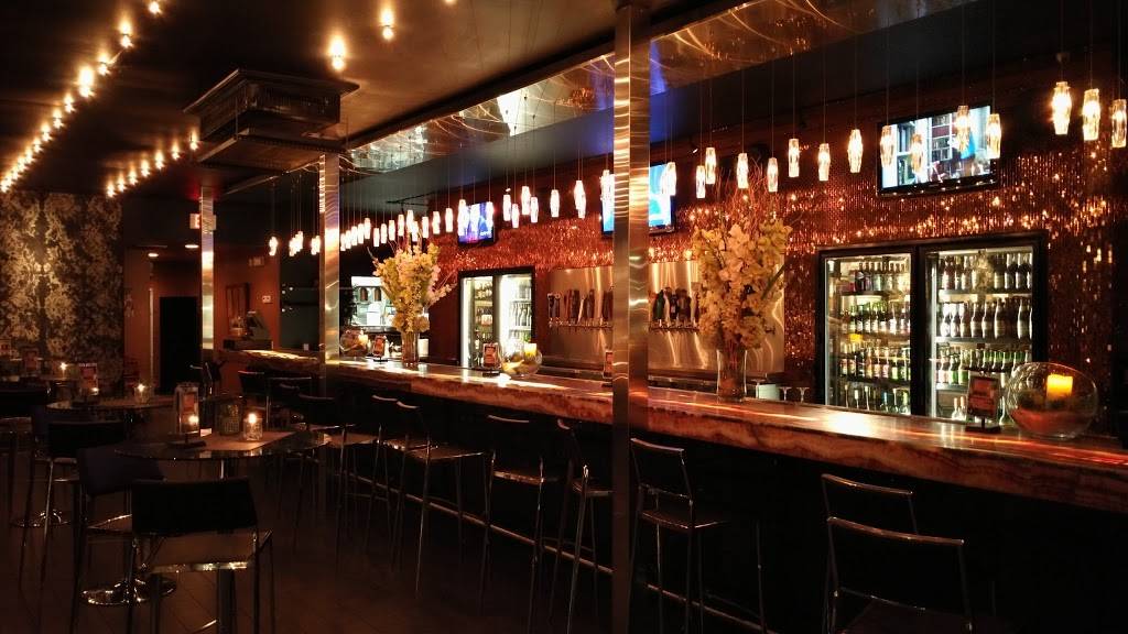 Tryst Gastro Lounge | night club | 240 Beach Dr NE, St. Petersburg, FL 33701, USA | 7278214567 OR +1 727-821-4567