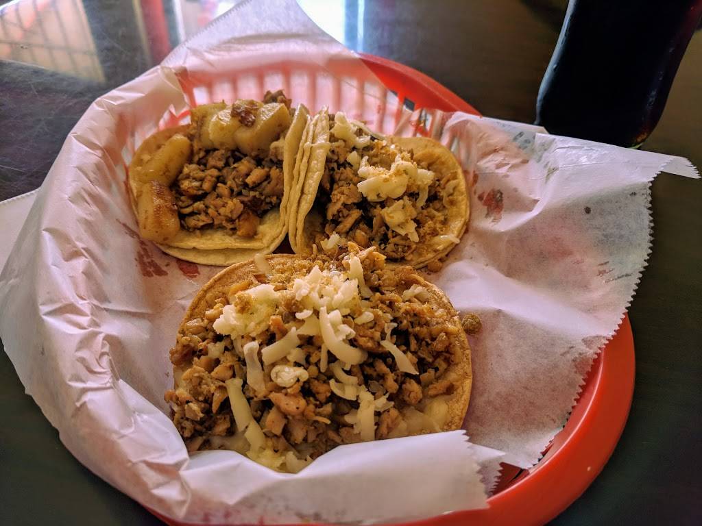 Kiss Pollos Estilo Sinaloa | restaurant | 306 W Yavapai St, Phoenix, AZ 85003, USA | 6029007371 OR +1 602-900-7371