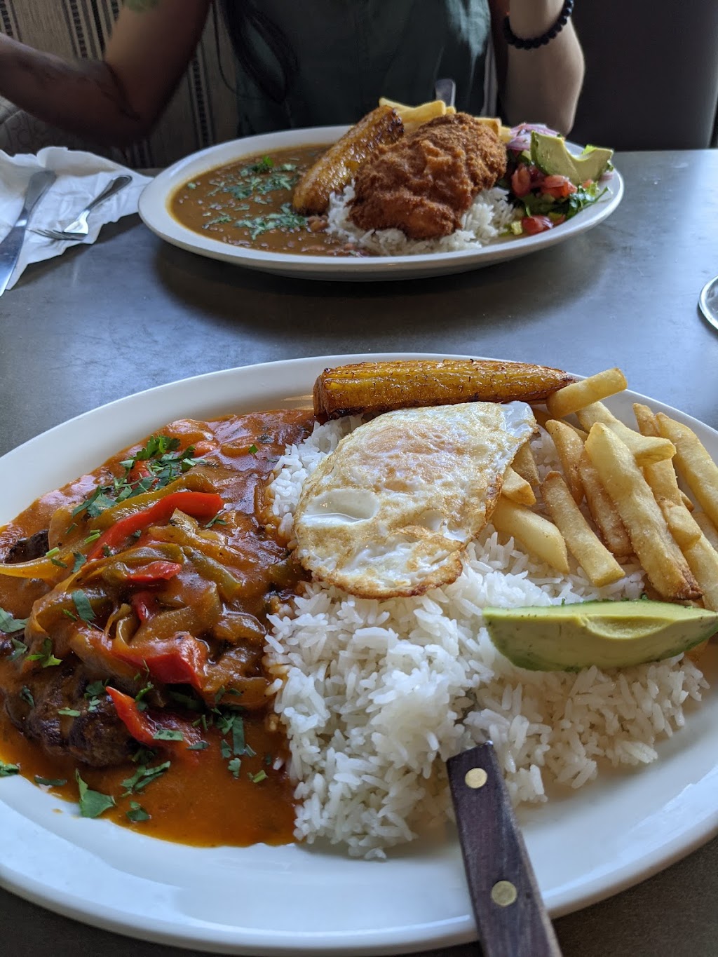 Galapagos | restaurant | 3508 E Lake St, Minneapolis, MN 55406, USA | 6122598380 OR +1 612-259-8380