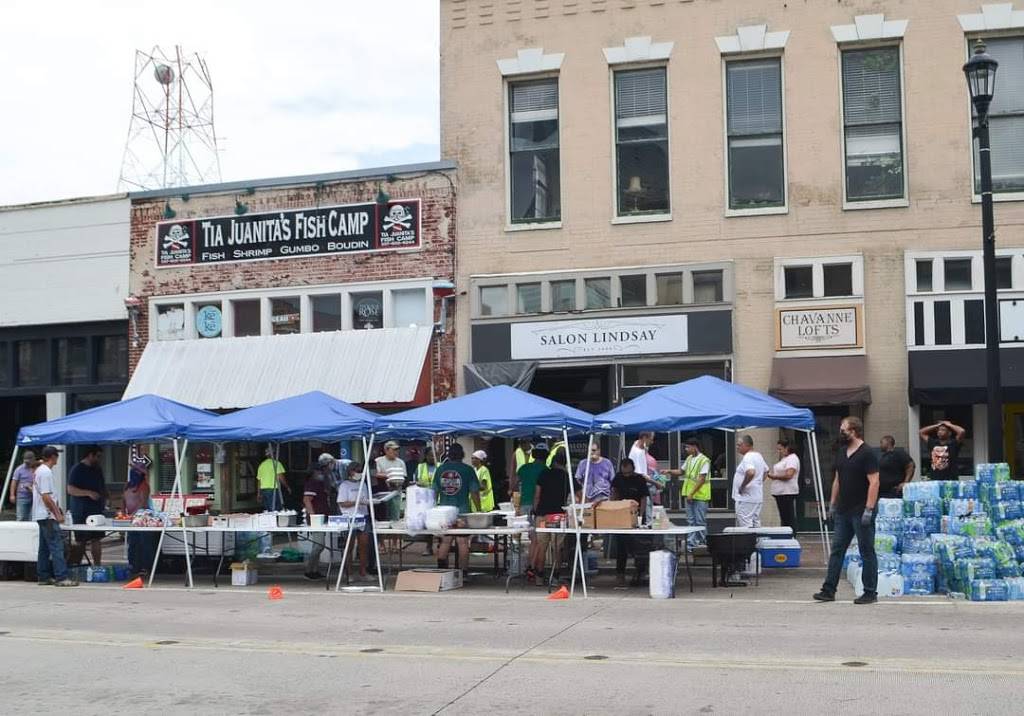 Tia Juanitas Fish Camp | restaurant | 723 Ryan St, Lake Charles, LA 70601, USA | 3376026140 OR +1 337-602-6140