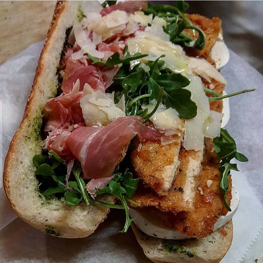 Angelos Pizzeria South Philly | meal takeaway | 736 S 9th St, Philadelphia, PA 19147, USA | 2159220000 OR +1 215-922-0000