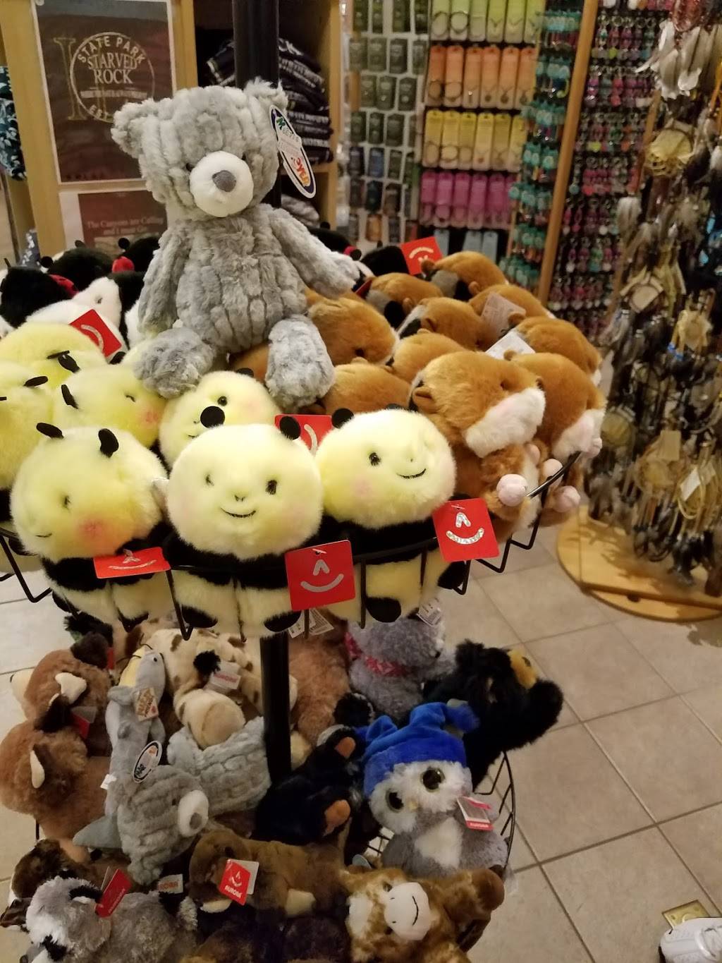 Trailheads Concessions | restaurant | 2678 East 873rd Road, Oglesby, IL 61348, USA | 8152207360 OR +1 815-220-7360