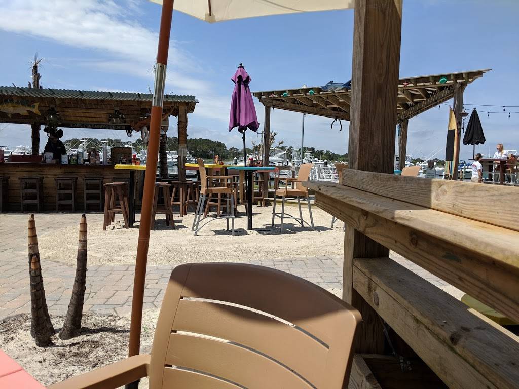 Hammerheads Dockside | restaurant | 2600, 39415 Inlet Rd, Rehoboth Beach, DE 19971, USA | 3027528010 OR +1 302-752-8010
