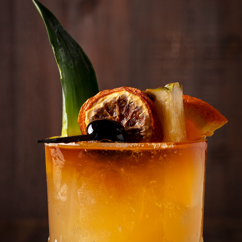 Reunion Kitchen + Drink | restaurant | 2765 Lakeshore Dr, Corona, CA 92883, USA | 9512157140 OR +1 951-215-7140