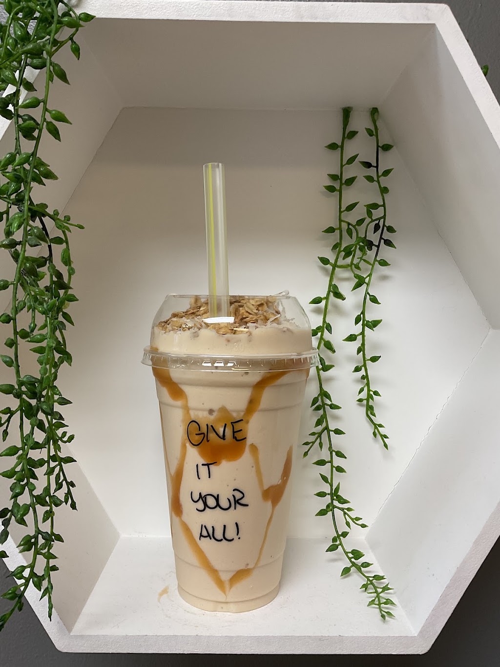 The Healthy Hangout | restaurant | 1907 NW 79th Ave, Doral, FL 33126, USA | 3059510820 OR +1 305-951-0820