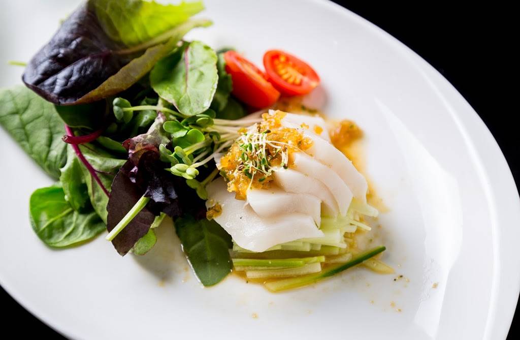 Airis Sushi Bar & Lounge | restaurant | 628 N Front St, Philadelphia, PA 19123, USA | 2674448527 OR +1 267-444-8527