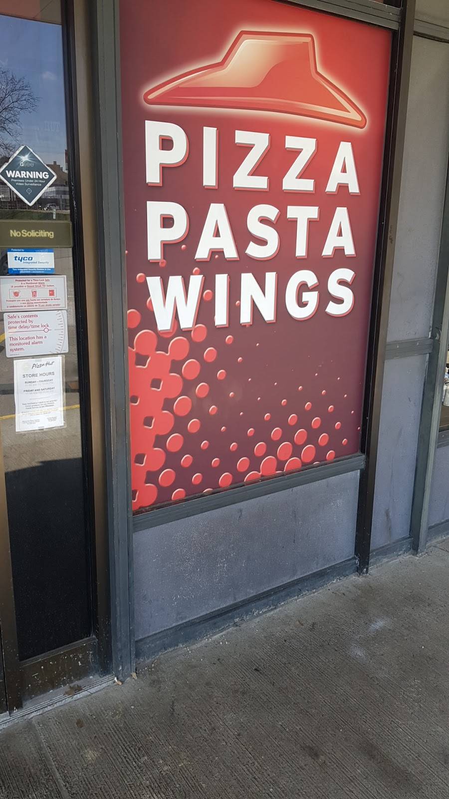 Pizza Hut | meal takeaway | 184 W Chestnut St, Washington, PA 15301, USA | 7242283634 OR +1 724-228-3634