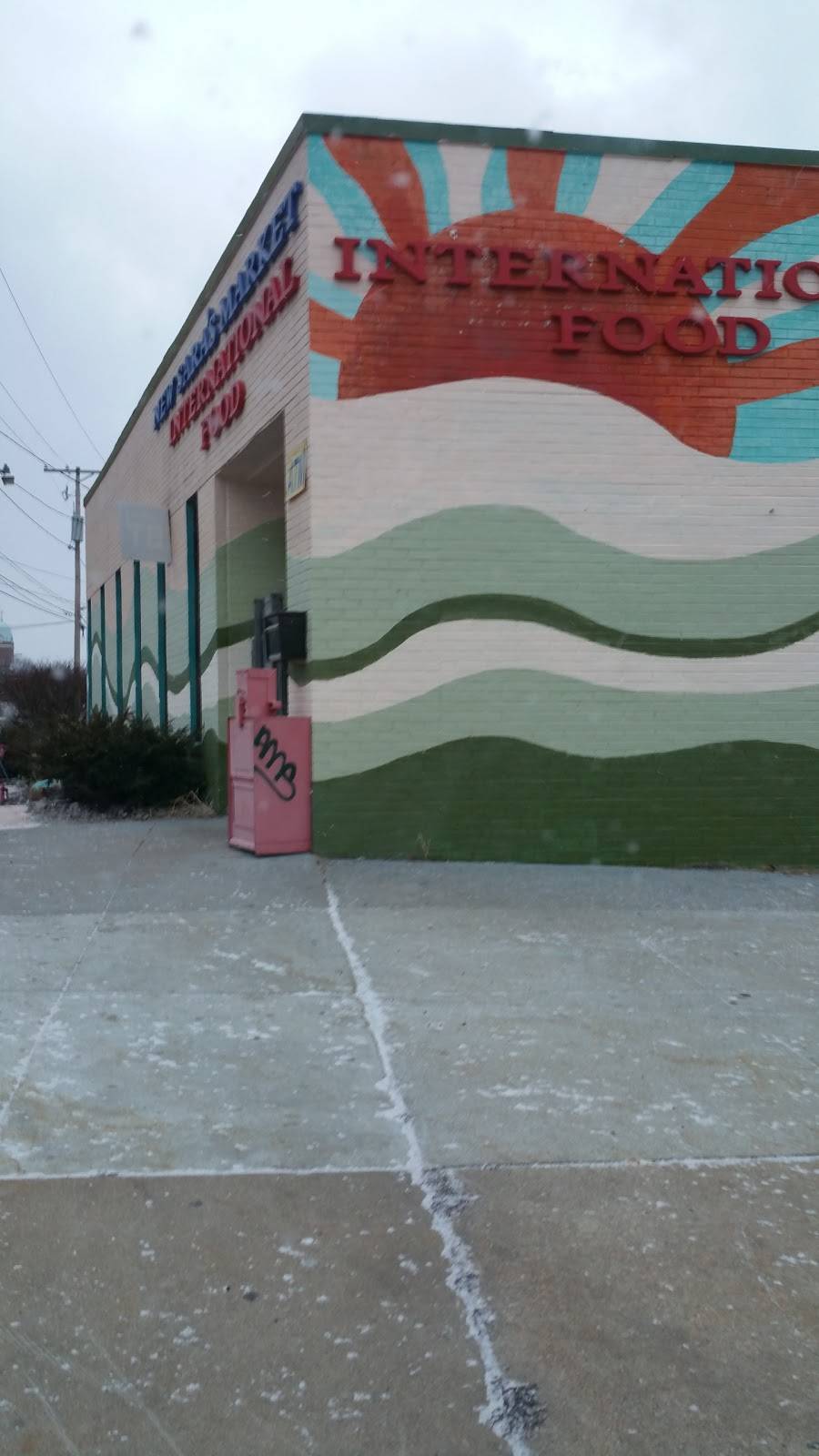 New Saras Market | restaurant | 660 E 12th St, Erie, PA 16503, USA | 8144524840 OR +1 814-452-4840