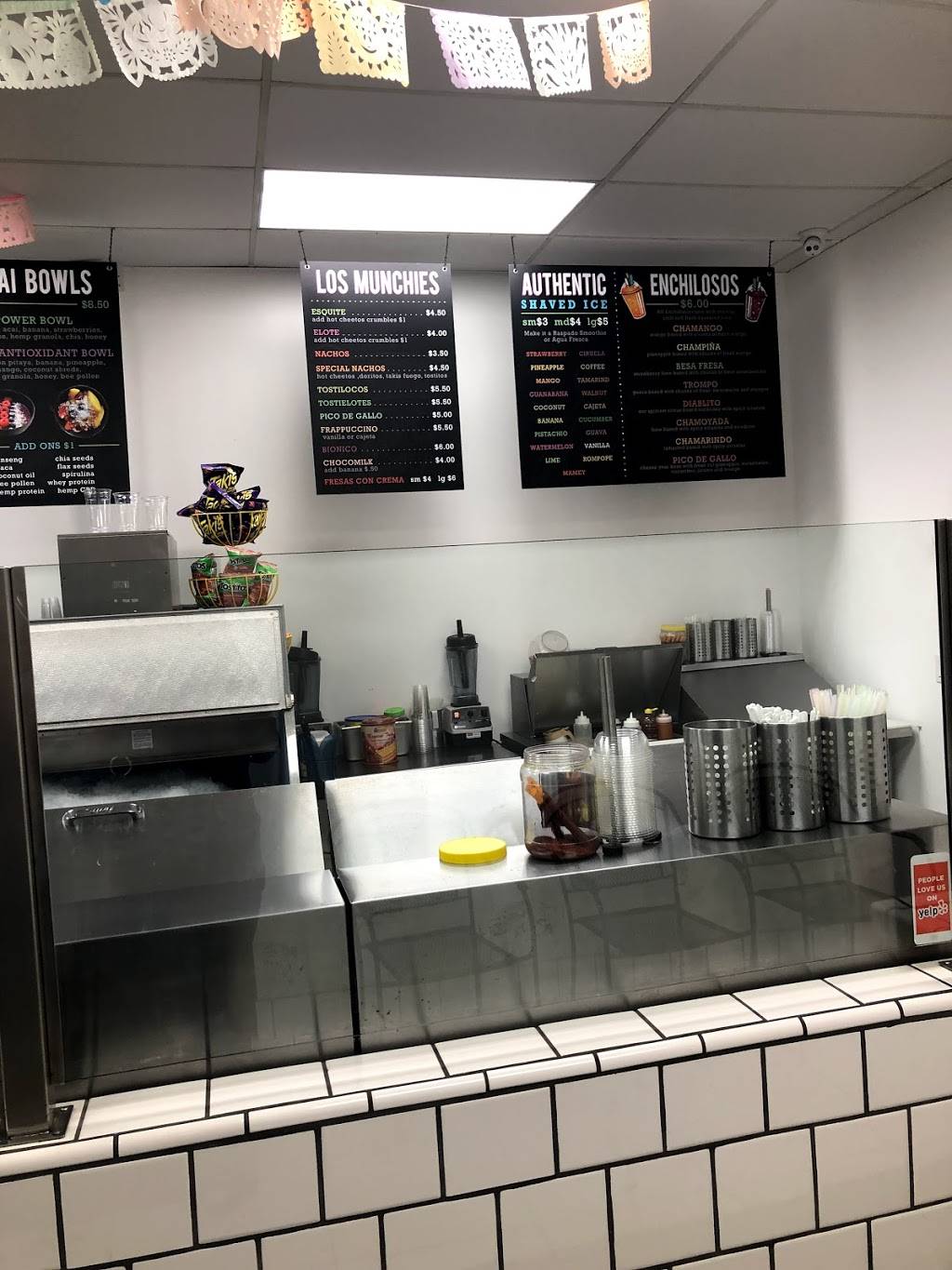 El Raspadito | restaurant | 1710 17th St Suite A, Santa Ana, CA 92705, USA | 7145477662 OR +1 714-547-7662