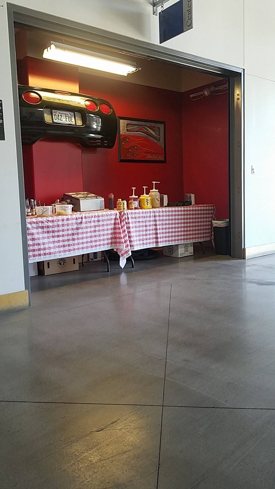 Hot Rod Dog | restaurant | 1742 Pacific Ave # 405, Tacoma, WA 98402, USA | 2535936030 OR +1 253-593-6030