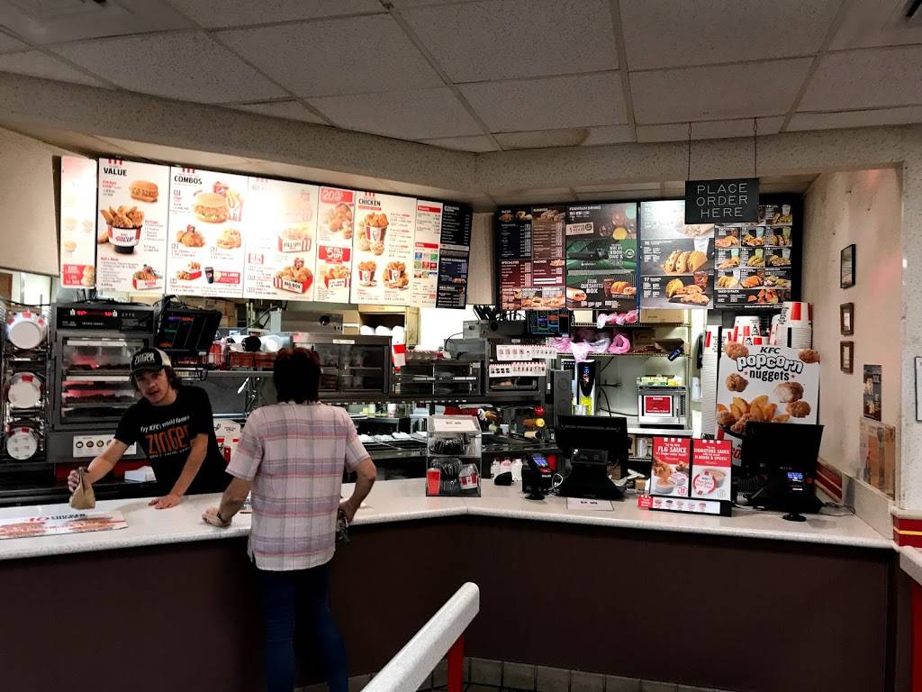 Taco Bell | meal takeaway | 3015 Cranberry Hwy, East Wareham, MA 02538, USA | 5082959776 OR +1 508-295-9776