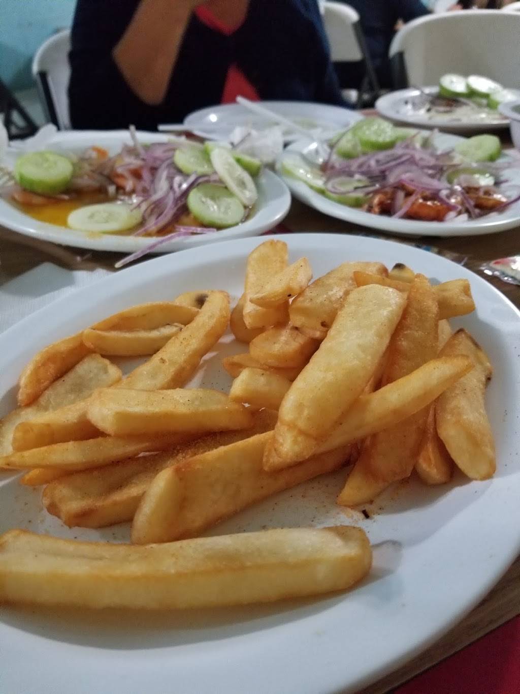 La Hacienda | restaurant | 5009 Abbott Rd, Lynwood, CA 90262, USA | 3235642721 OR +1 323-564-2721