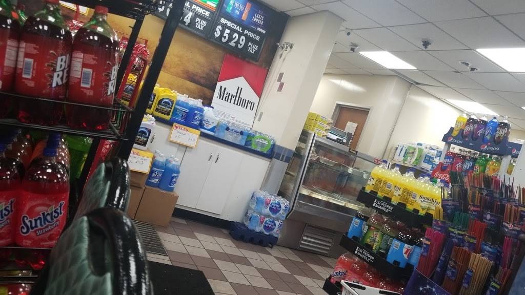 Indy Steak & Lemonade | restaurant | 3367 W 10th St, Indianapolis, IN 46222, USA | 3179749995 OR +1 317-974-9995