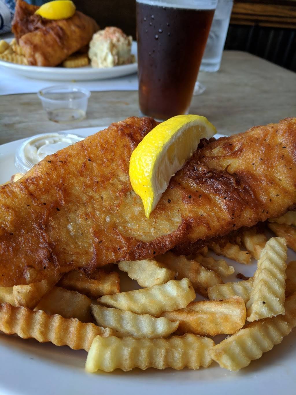 ODaniels GinMill & Grill | restaurant | 1305 Abbott Rd, Buffalo, NY 14218, USA | 7168231100 OR +1 716-823-1100