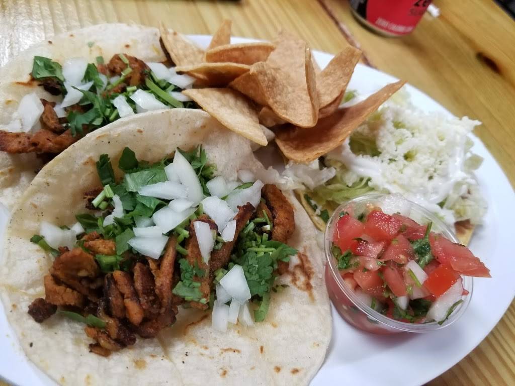 Antojitos Mexicanos Tenorio | restaurant | 4095 SW 137th Ave, Miami, FL 33175, USA | 3052255125 OR +1 305-225-5125