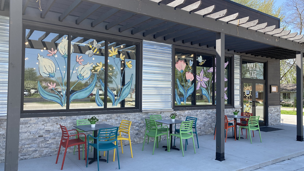 Mama Bs Cafe | cafe | 201 W 2nd Ave, Coal Valley, IL 61240, USA | 3095243080 OR +1 309-524-3080
