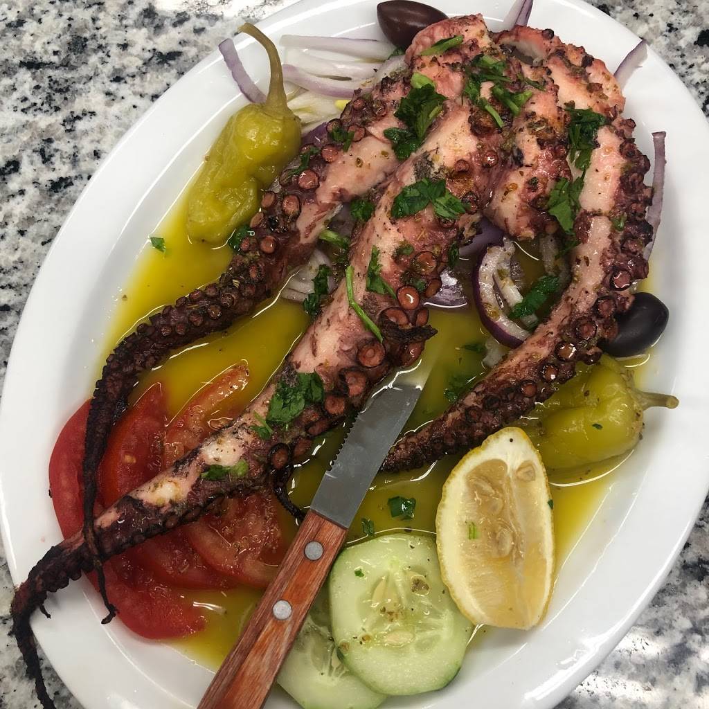 Katerina’s Taverna & Grill | restaurant | 619 N Pinellas Ave, Tarpon Springs, FL 34689, USA | 7279354246 OR +1 727-935-4246