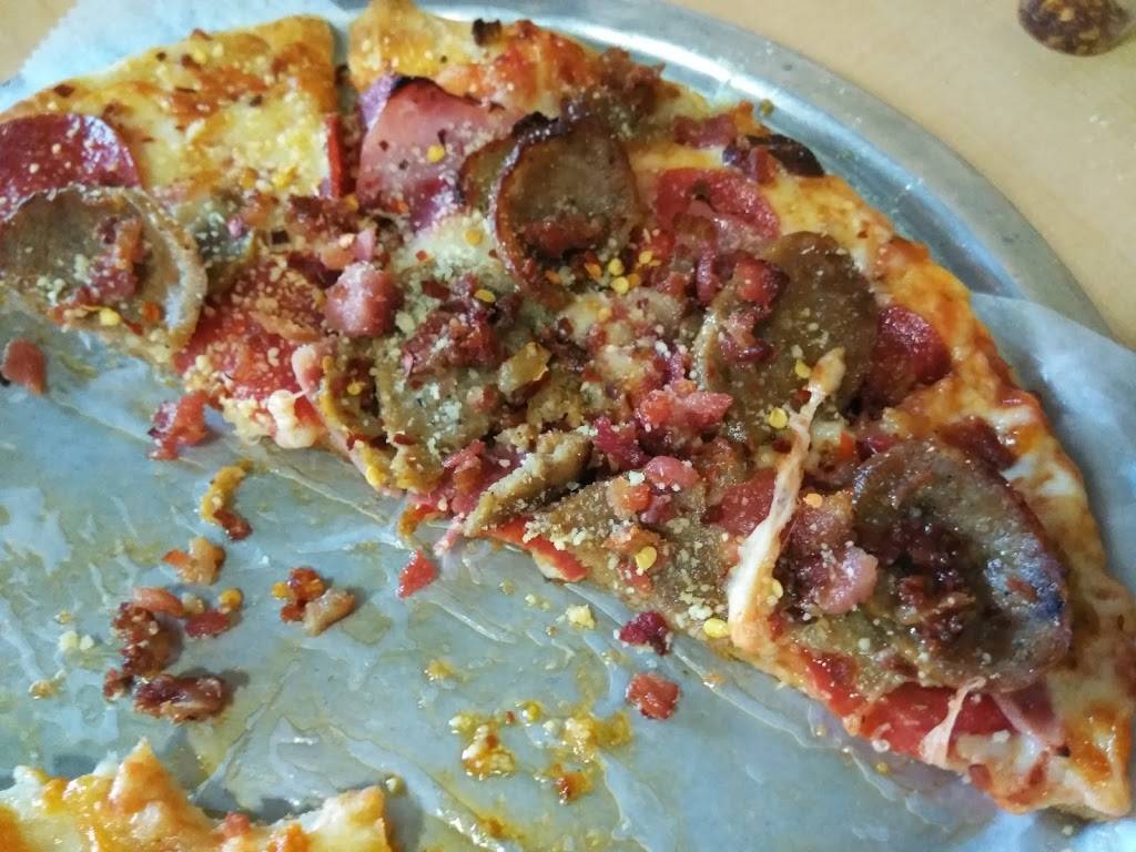 Famous Pizza Of West Warwick | restaurant | 1738 Main St, West Warwick, RI 02893, USA | 4018286994 OR +1 401-828-6994