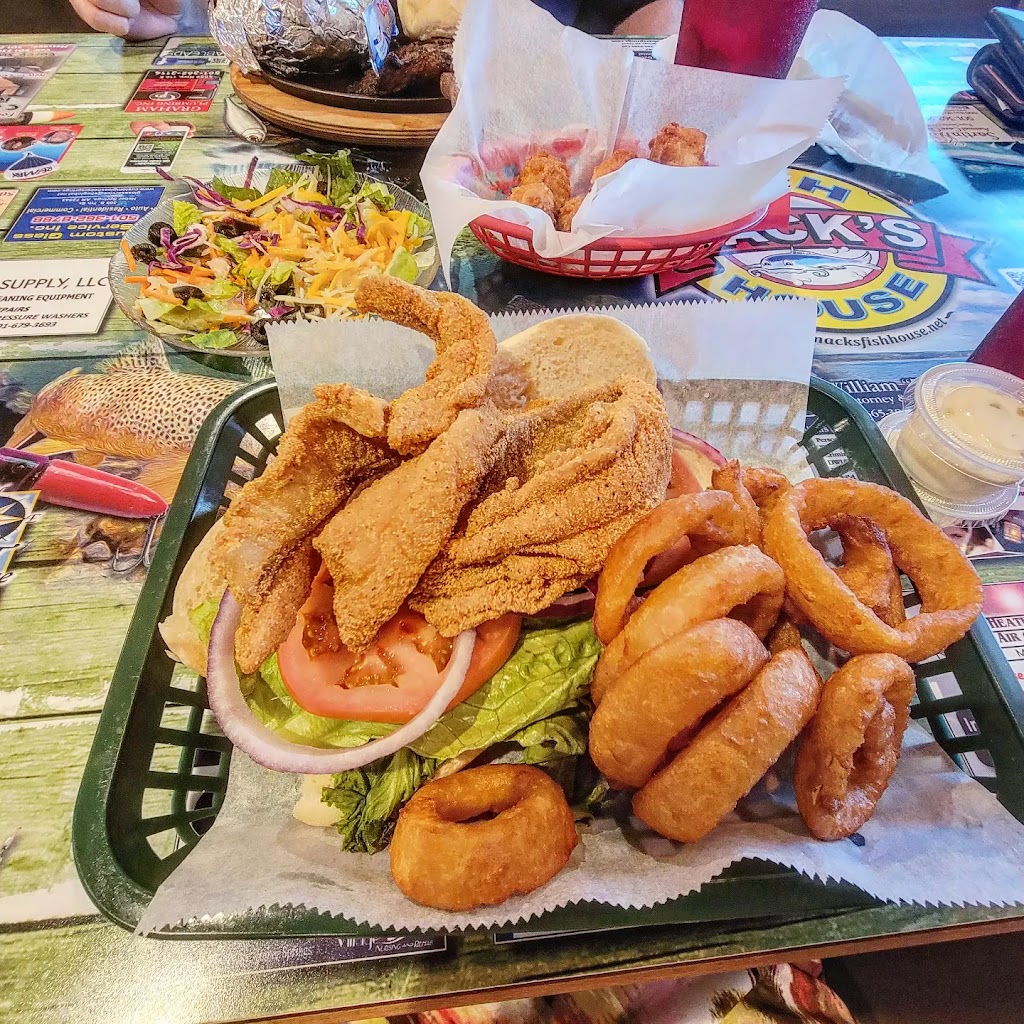 Macks Fish House | restaurant | 559 Wilburn Rd, Heber Springs, AR 72543, USA | 5013626225 OR +1 501-362-6225