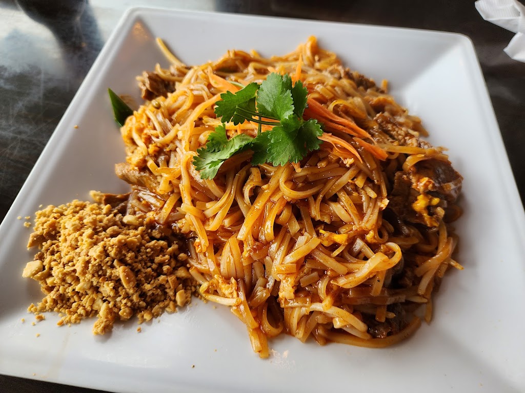 Zangna Thai Cuisine | restaurant | 400 N Bowman Rd Suite #28, Little Rock, AR 72211, USA | 5012277785 OR +1 501-227-7785