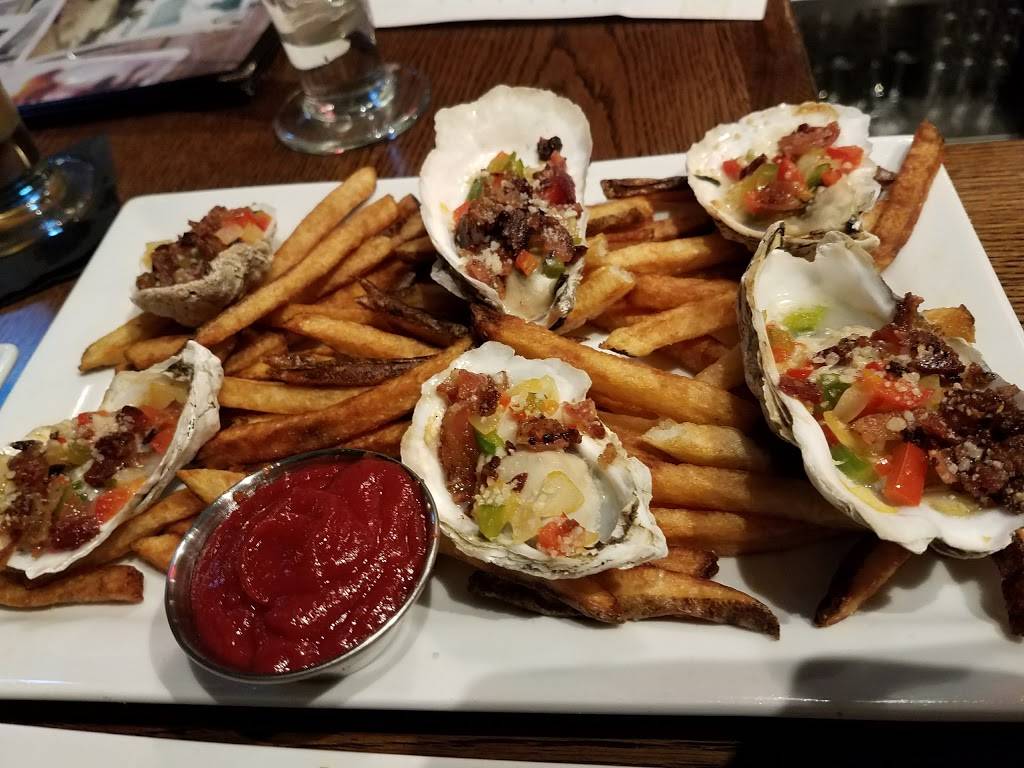 Burger Bach | restaurant | 3426 W Cary St, Richmond, VA 23221, USA | 8043591305 OR +1 804-359-1305