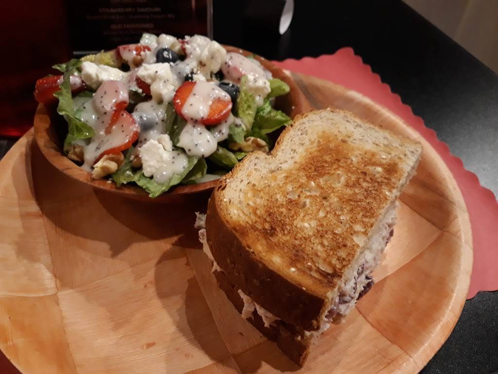 Lotties Cafe | restaurant | 1099 Beltline Rd d, Collinsville, IL 62234, USA | 6182238256 OR +1 618-223-8256