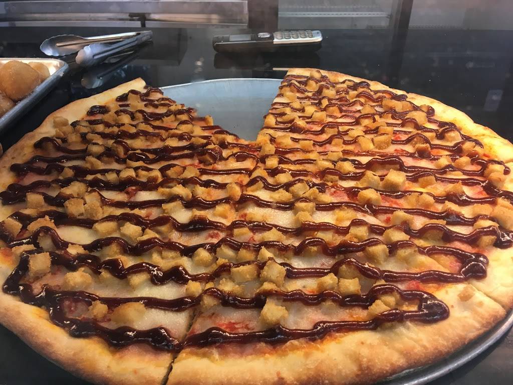 Columbia Pizza | meal delivery | 51 Columbia St, New York, NY 10002, USA | 2122289488 OR +1 212-228-9488