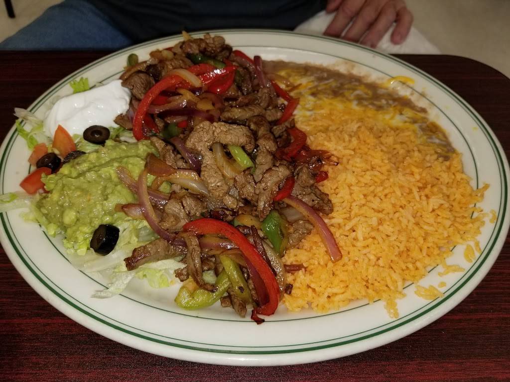 El Green Burrito | restaurant | 162 N Main St, Tooele, UT 84074, USA | 4358825031 OR +1 435-882-5031