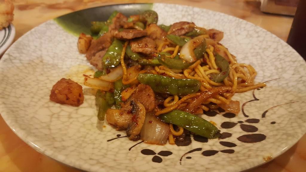 Mings Of Pekin | restaurant | 2129 Court St, Pekin, IL 61554, USA | 3096208611 OR +1 309-620-8611