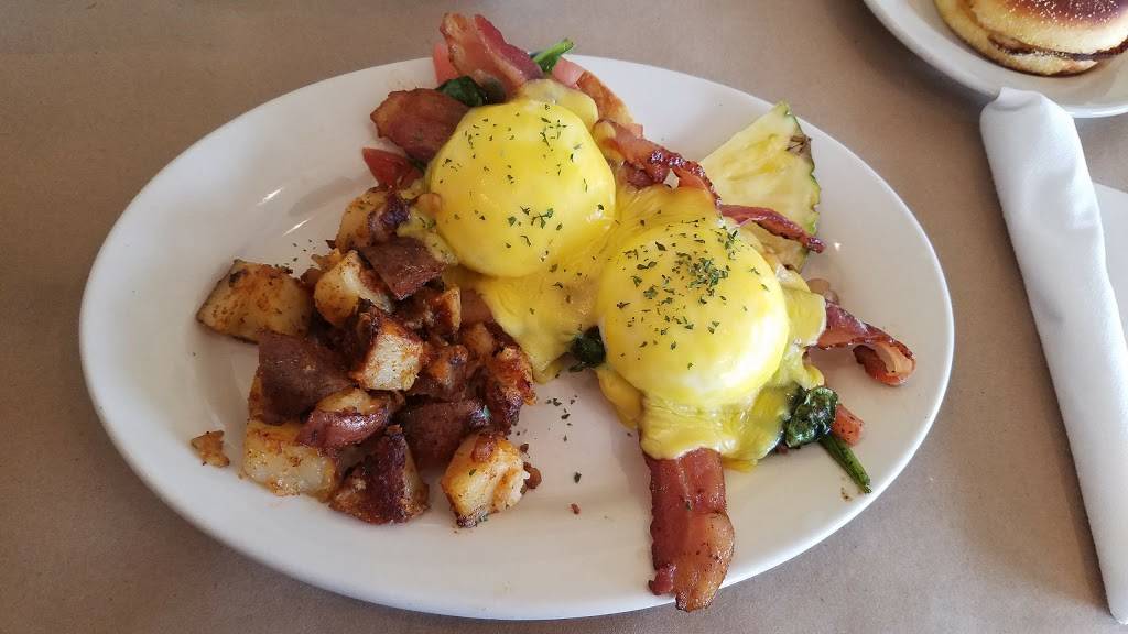 The Sinful Kitchen | restaurant | 906 Brighton Ave, Portland, ME 04102, USA | 2075360611 OR +1 207-536-0611